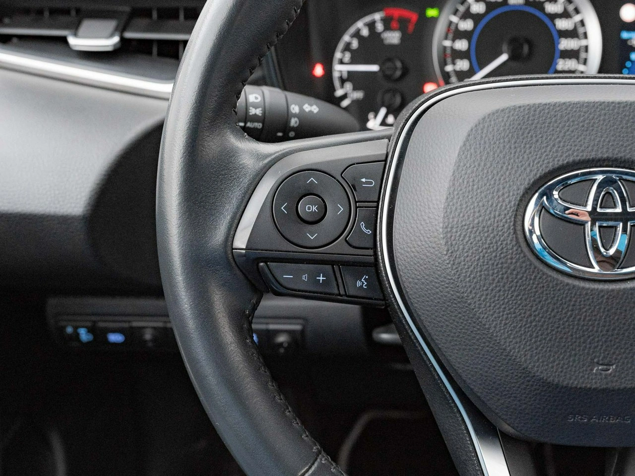 Toyota Corolla - Zdjęcie 14