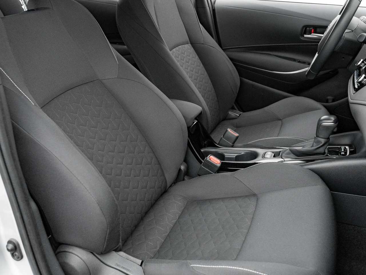 Toyota Corolla - Zdjęcie 28