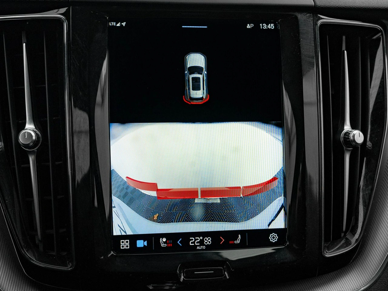 Volvo XC 60 - Zdjęcie 21