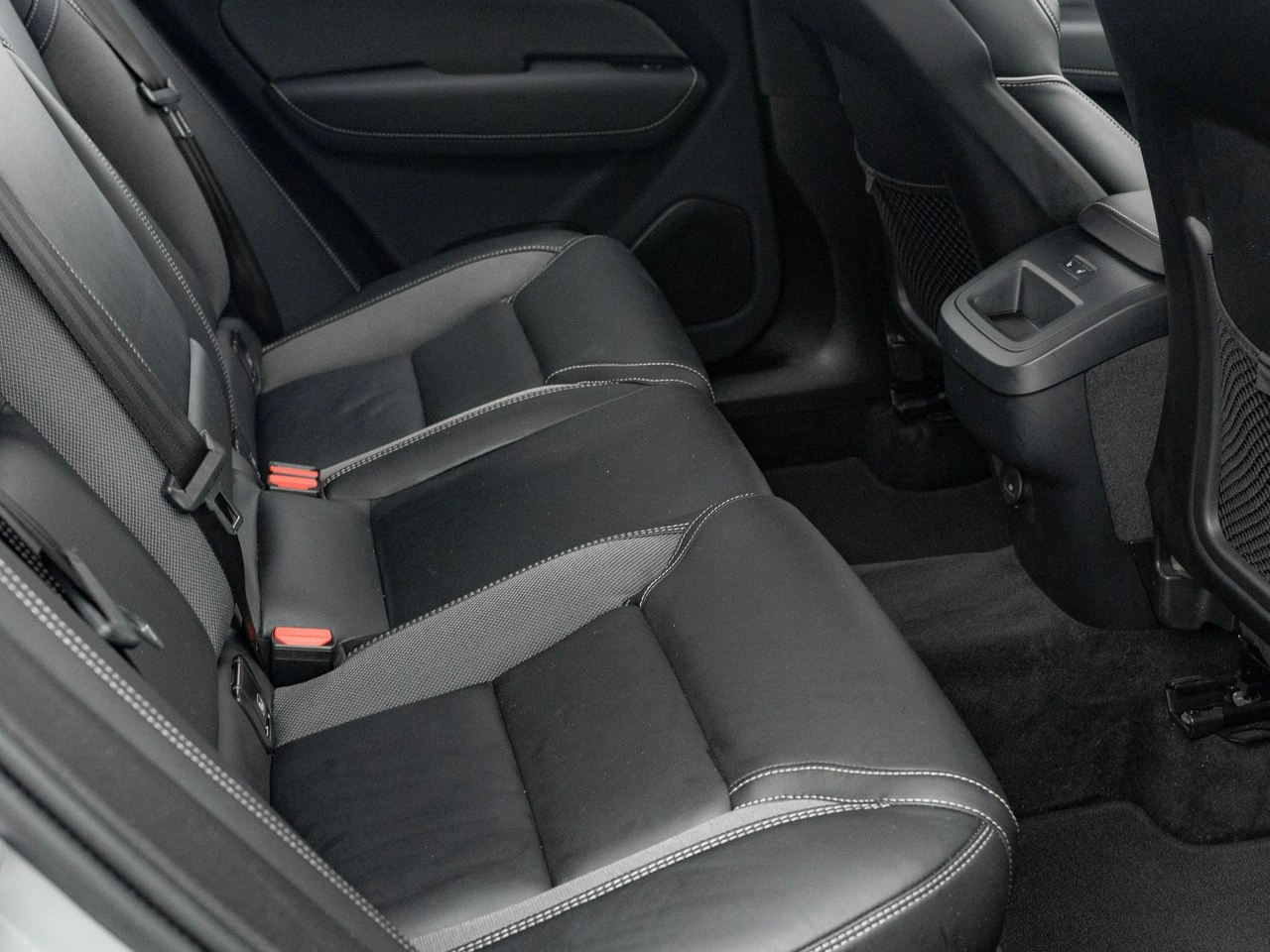 Volvo XC 60 - Zdjęcie 28