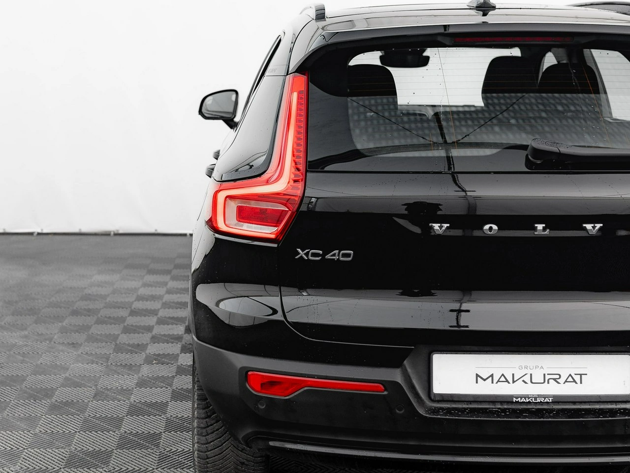 Volvo XC 40 - Zdjęcie 10