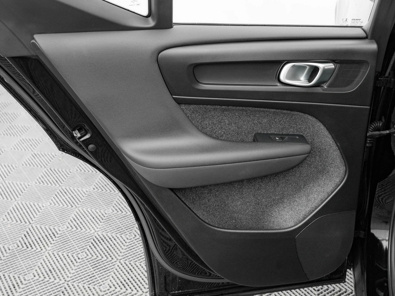 Volvo XC 40 - Zdjęcie 21