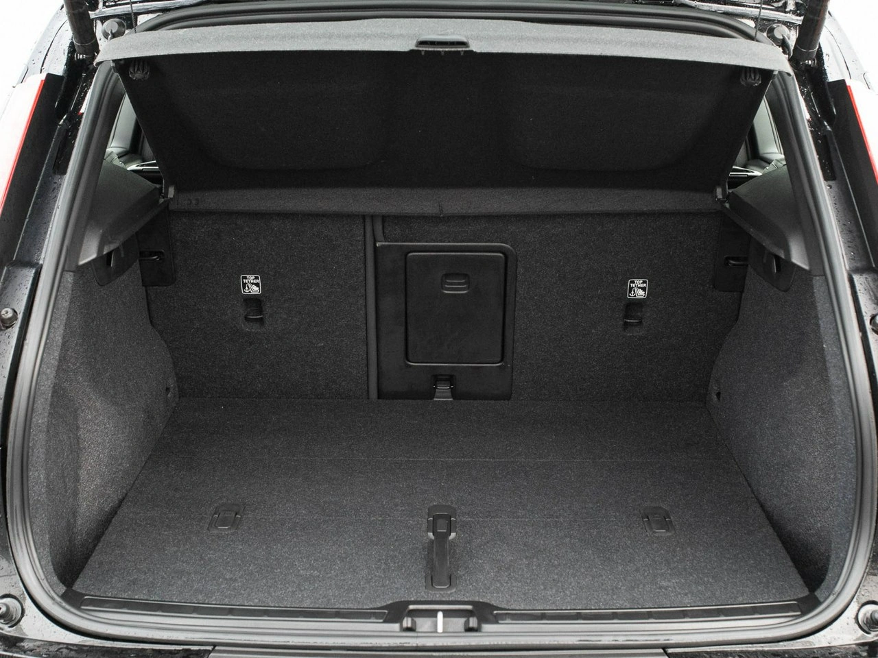 Volvo XC 40 - Zdjęcie 25