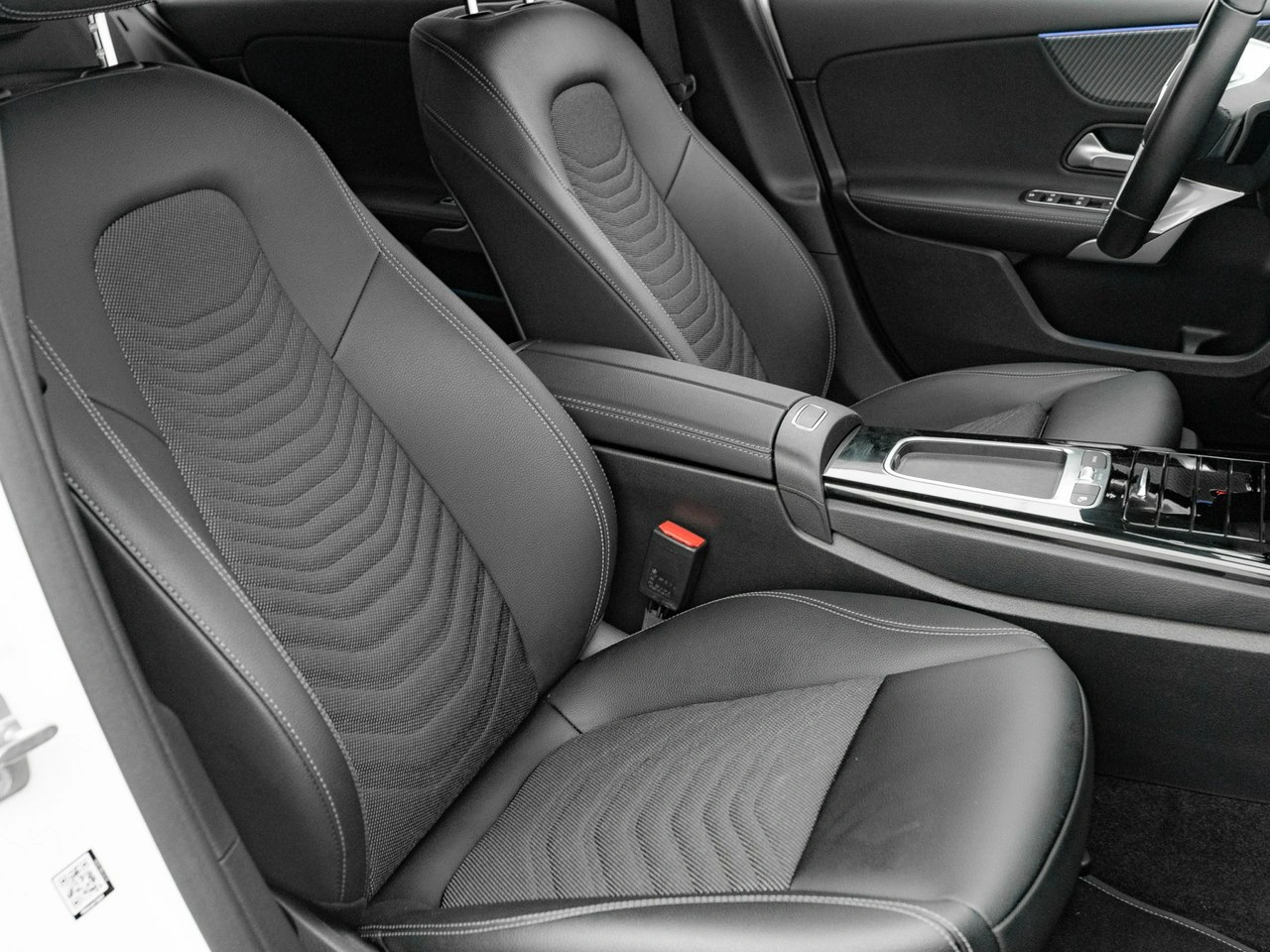 Mercedes A 200 - Zdjęcie 23