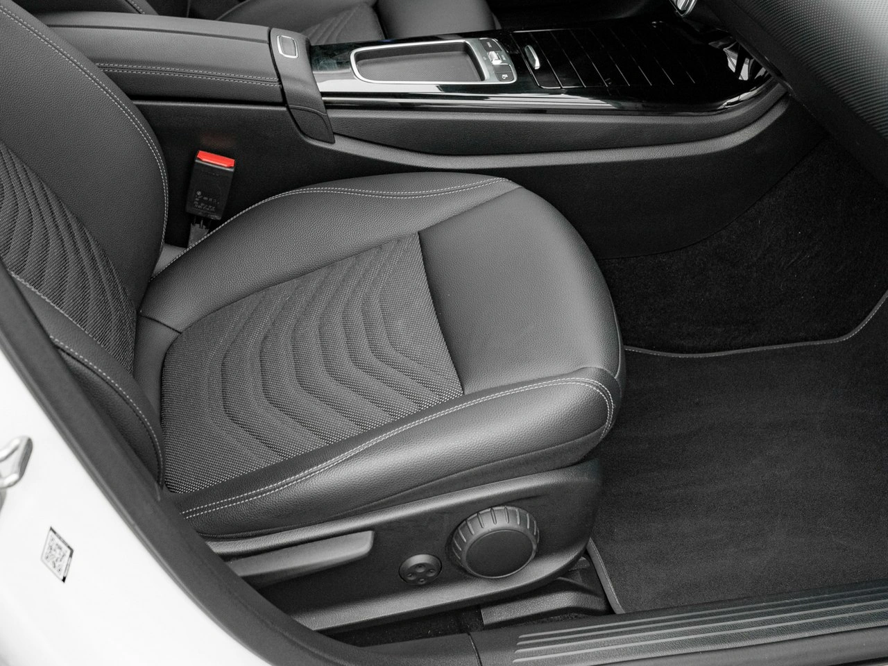 Mercedes A 200 - Zdjęcie 24