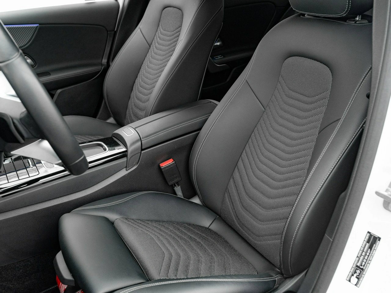 Mercedes A 200 - Zdjęcie 12