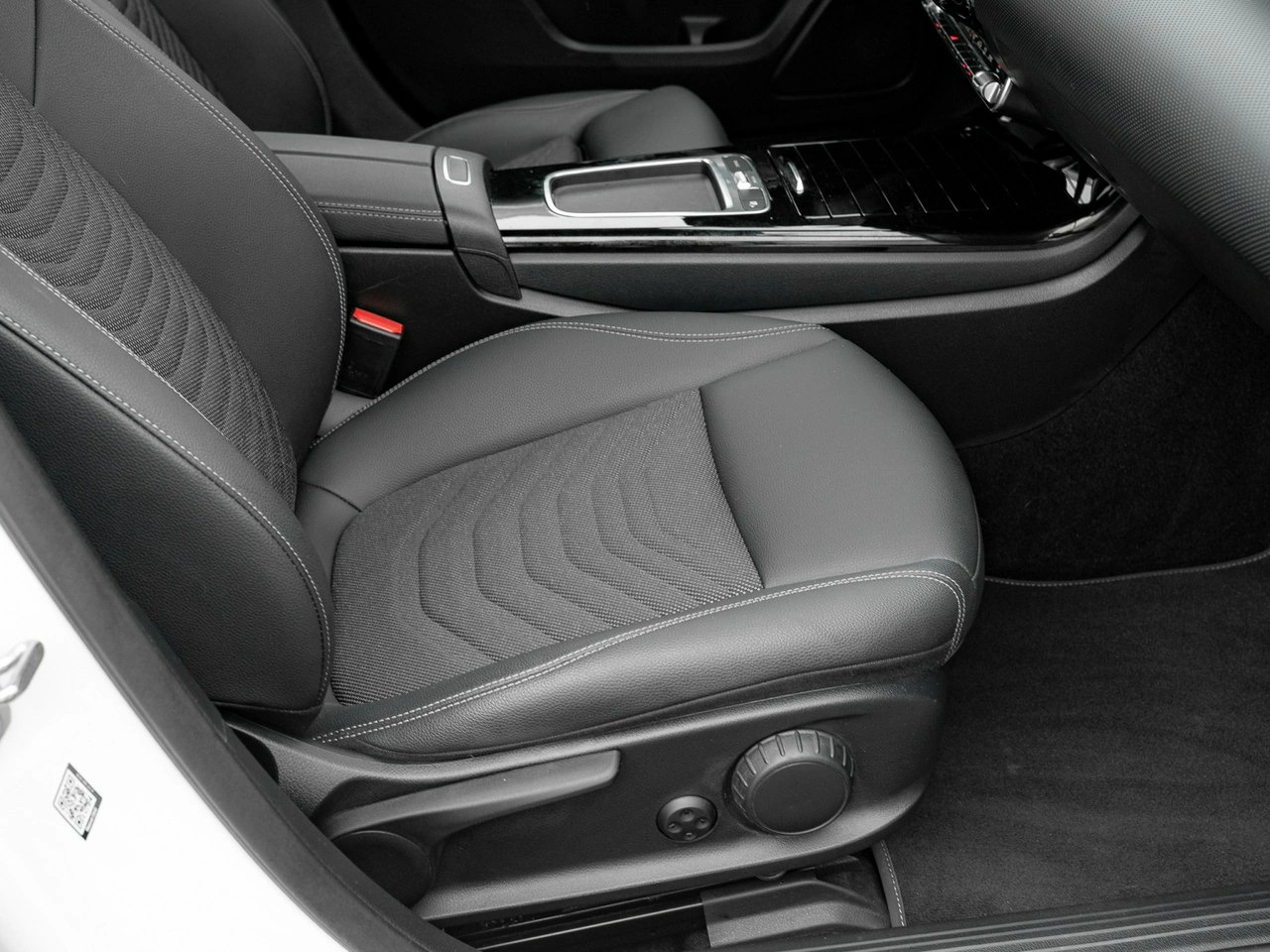 Mercedes A 200 - Zdjęcie 24