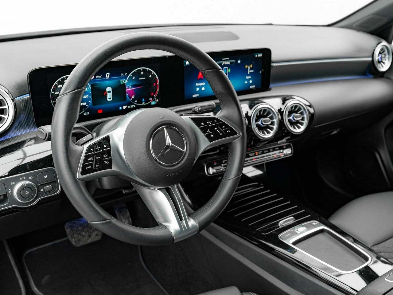 Mercedes A 200 - Zdjęcie 5