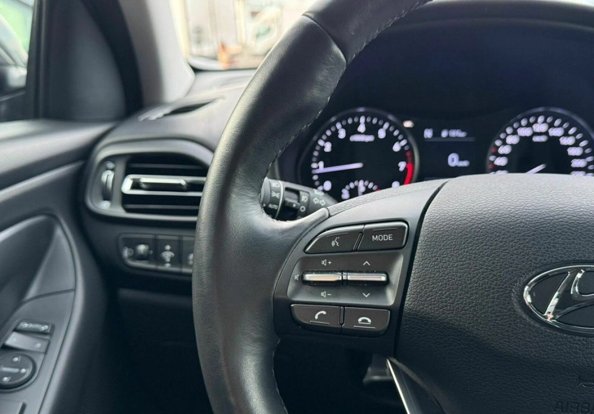 Hyundai i30 - Zdjęcie 12