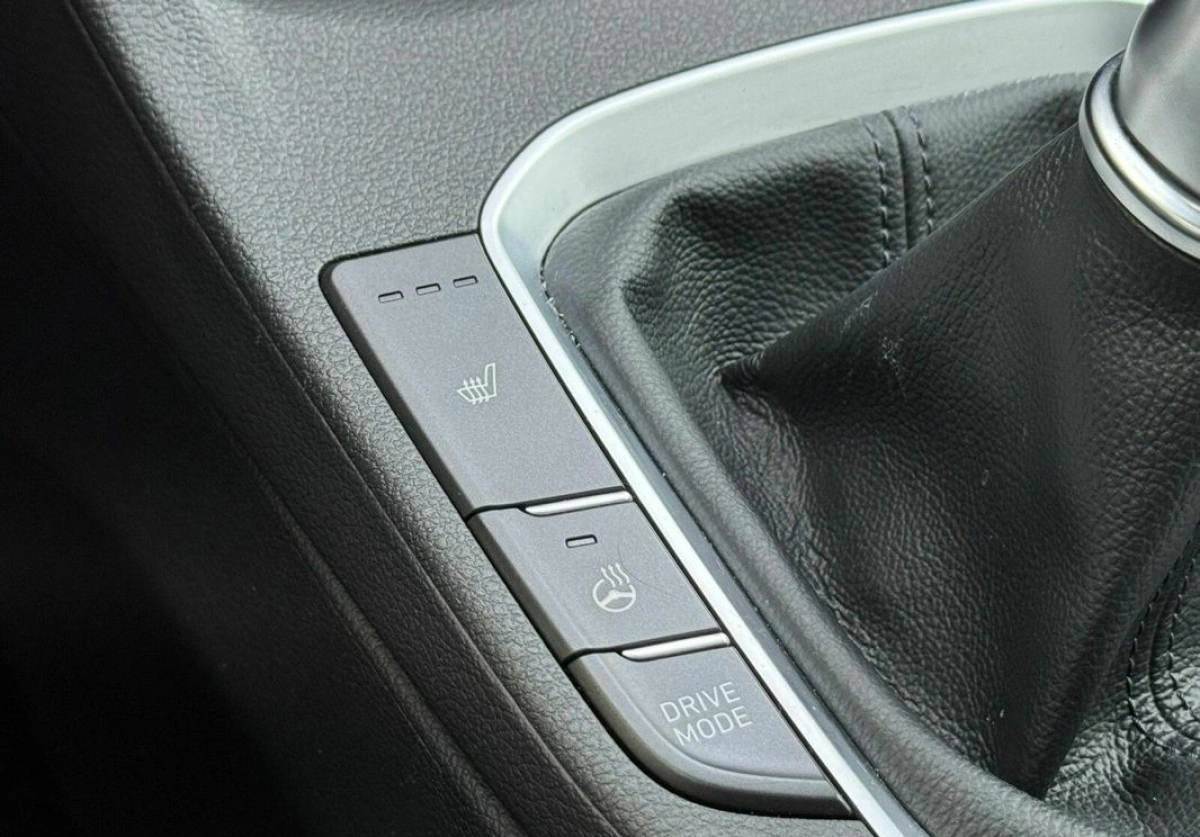 Hyundai i30 - Zdjęcie 18