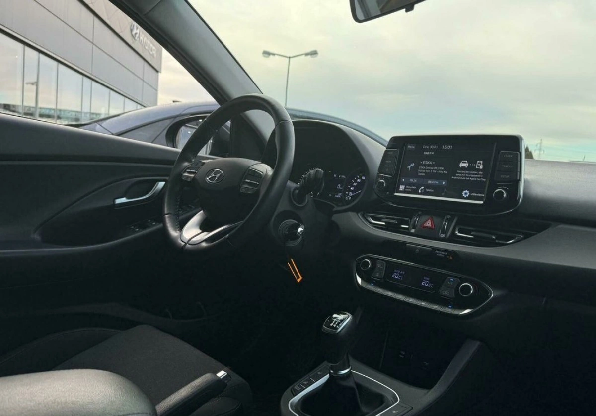 Hyundai i30 - Zdjęcie 22