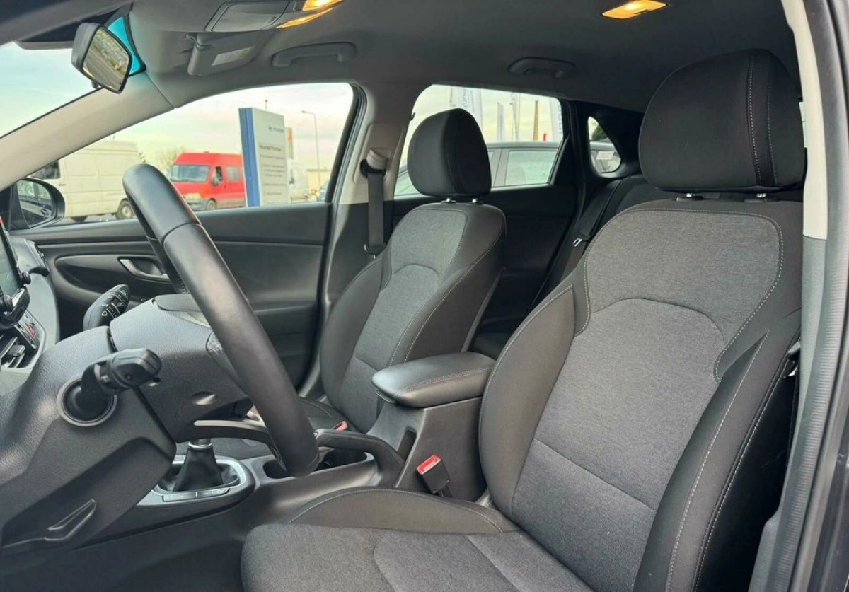 Hyundai i30 - Zdjęcie 23