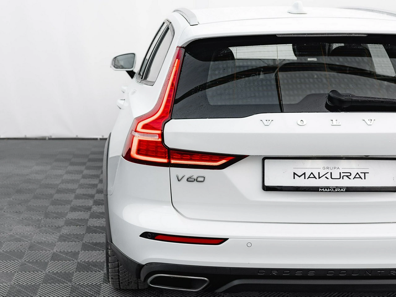 Volvo V60 Cross Country - Zdjęcie 10