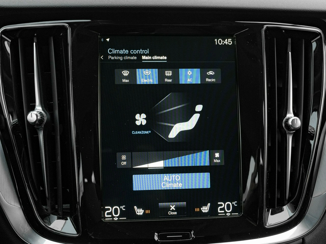 Volvo V60 Cross Country - Zdjęcie 22