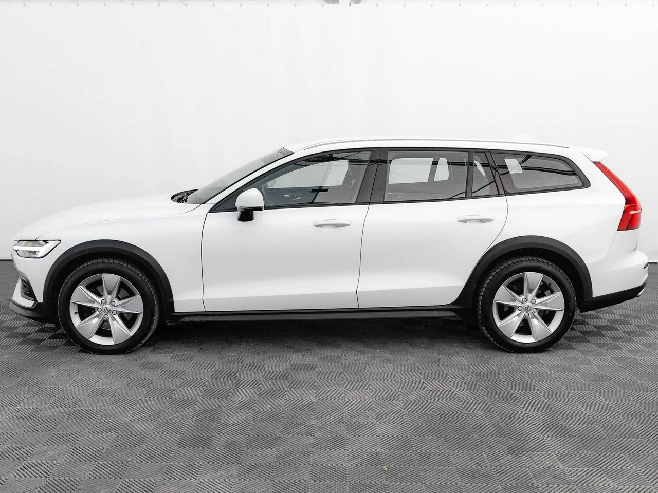 Volvo V60 Cross Country - Zdjęcie 8