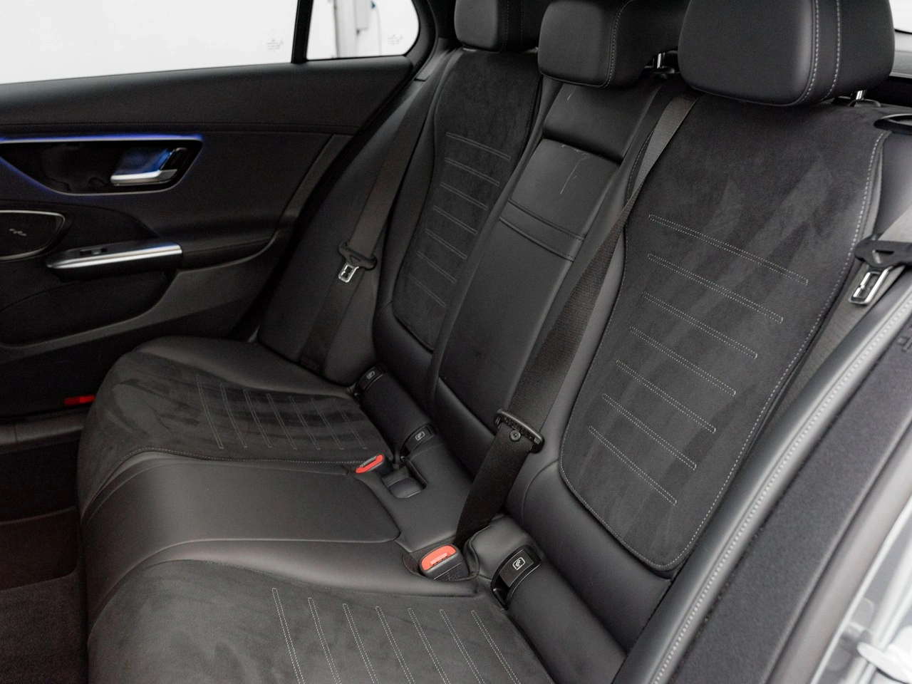 Mercedes C 220 - Zdjęcie 24