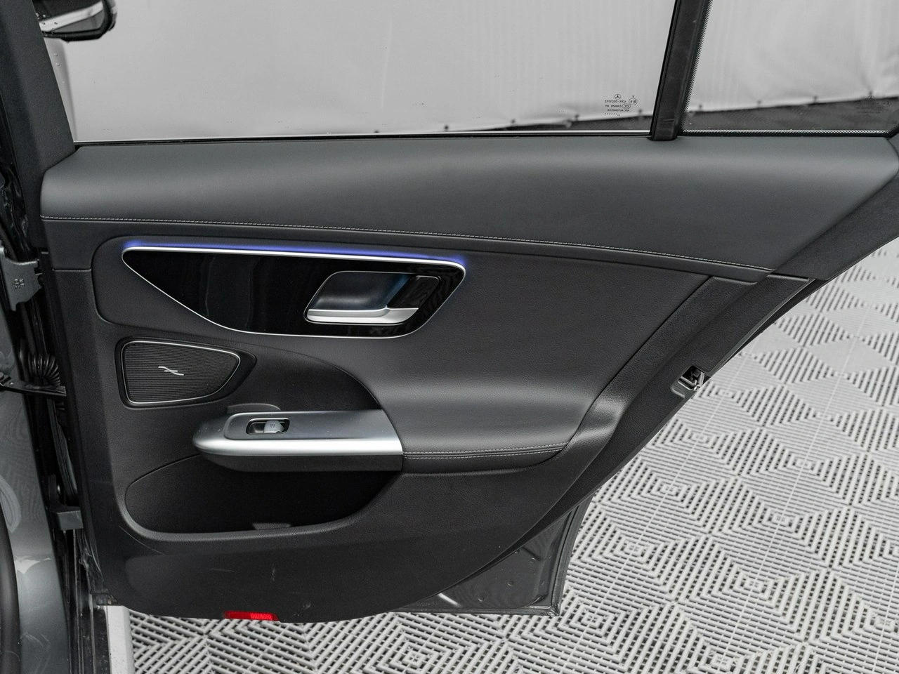 Mercedes C 220 - Zdjęcie 27