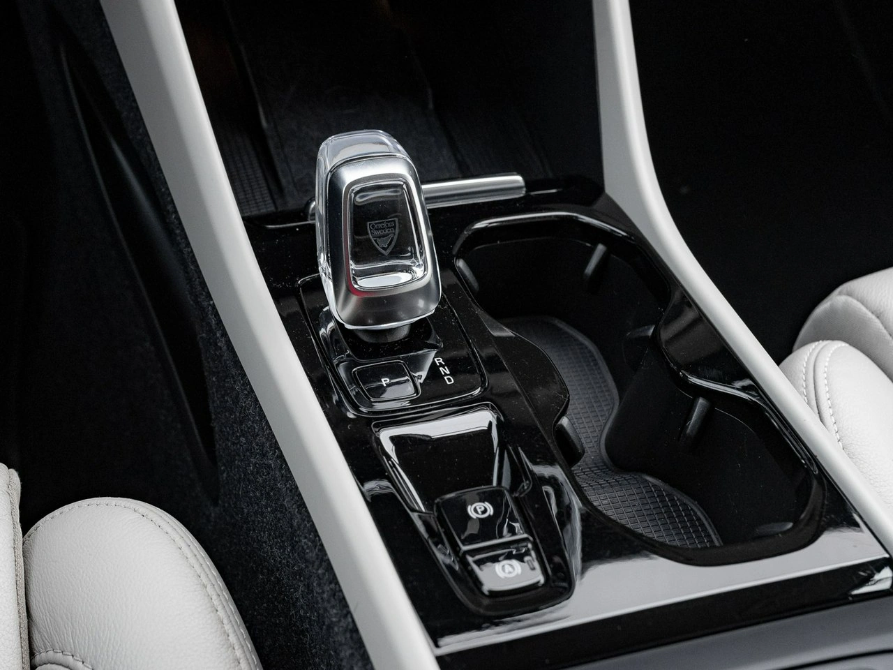 Volvo XC 40 - Zdjęcie 17