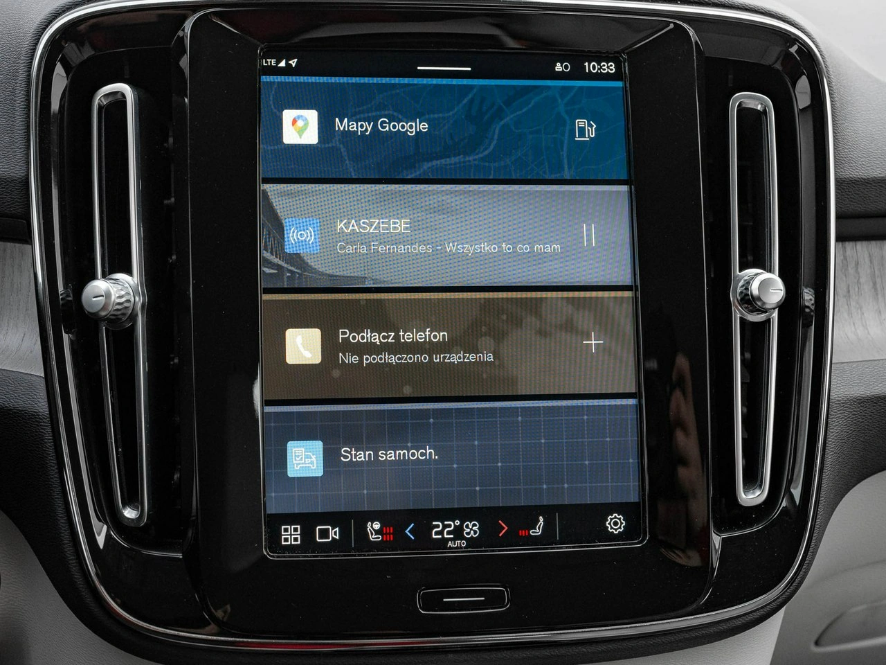 Volvo XC 40 - Zdjęcie 18