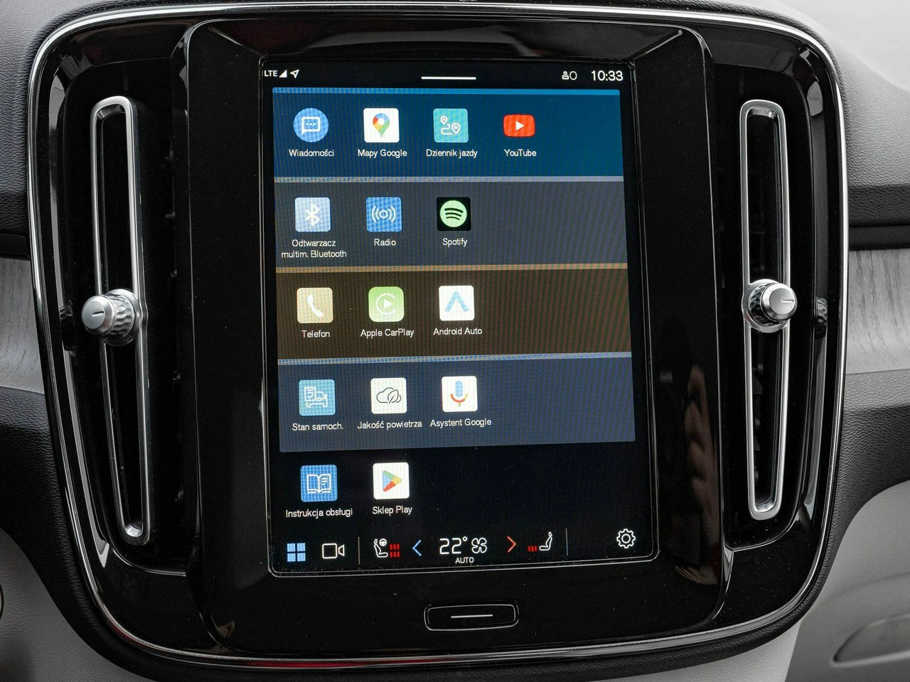 Volvo XC 40 - Zdjęcie 19