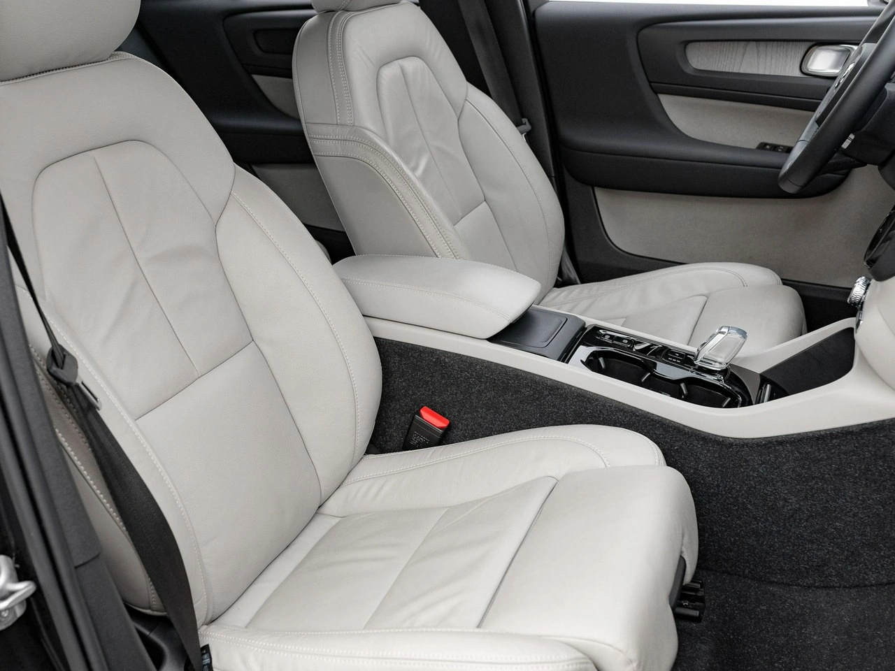 Volvo XC 40 - Zdjęcie 29