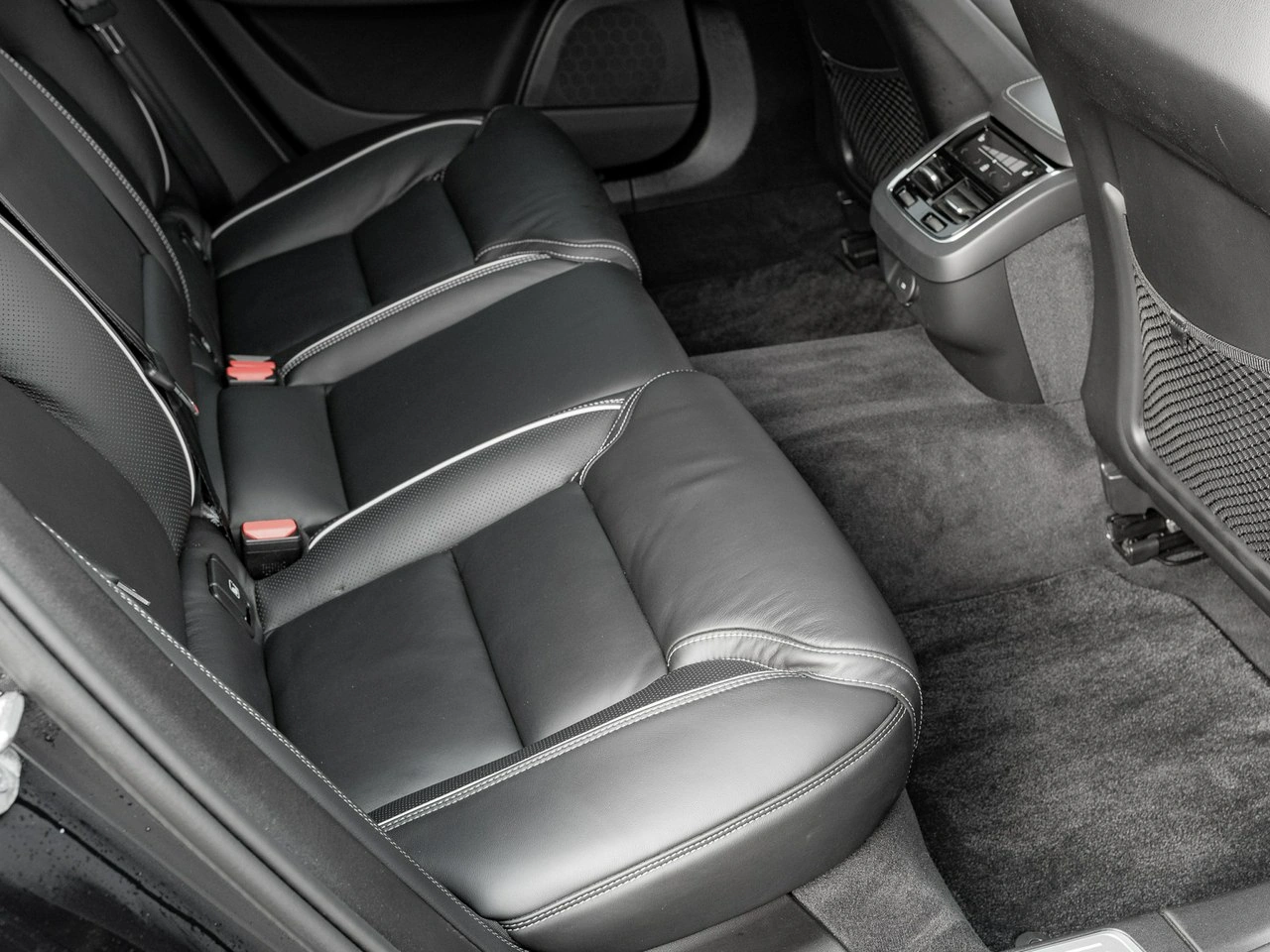 Volvo S90 - Zdjęcie 29