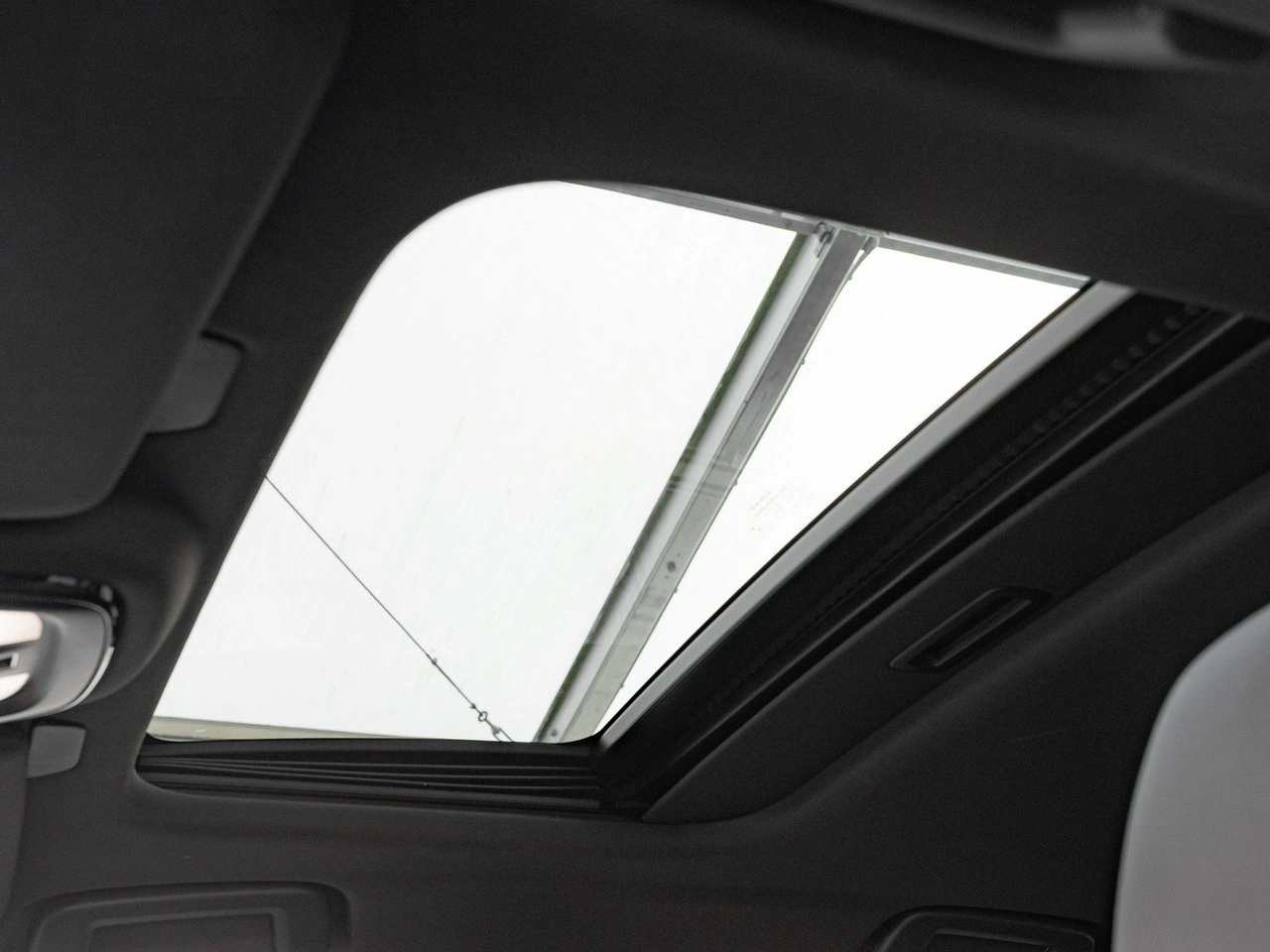 Volvo S90 - Zdjęcie 33