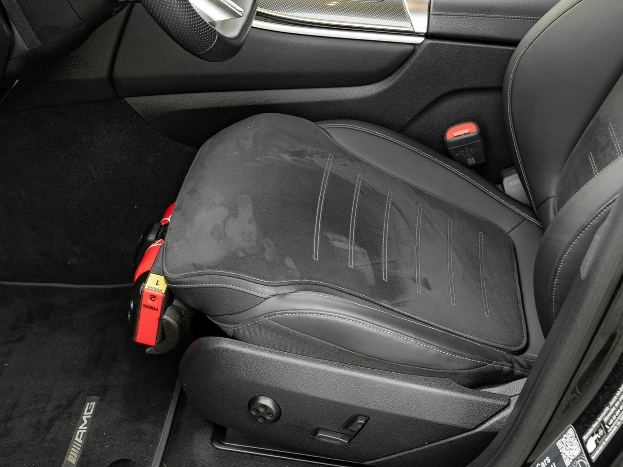 Mercedes GLC 220 - Zdjęcie 11