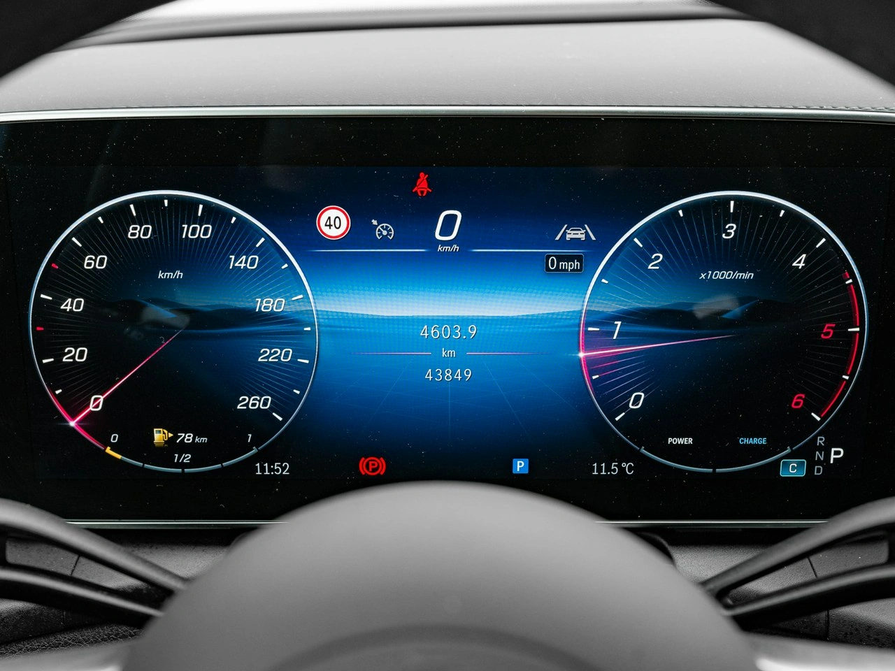 Mercedes GLC 220 - Zdjęcie 13