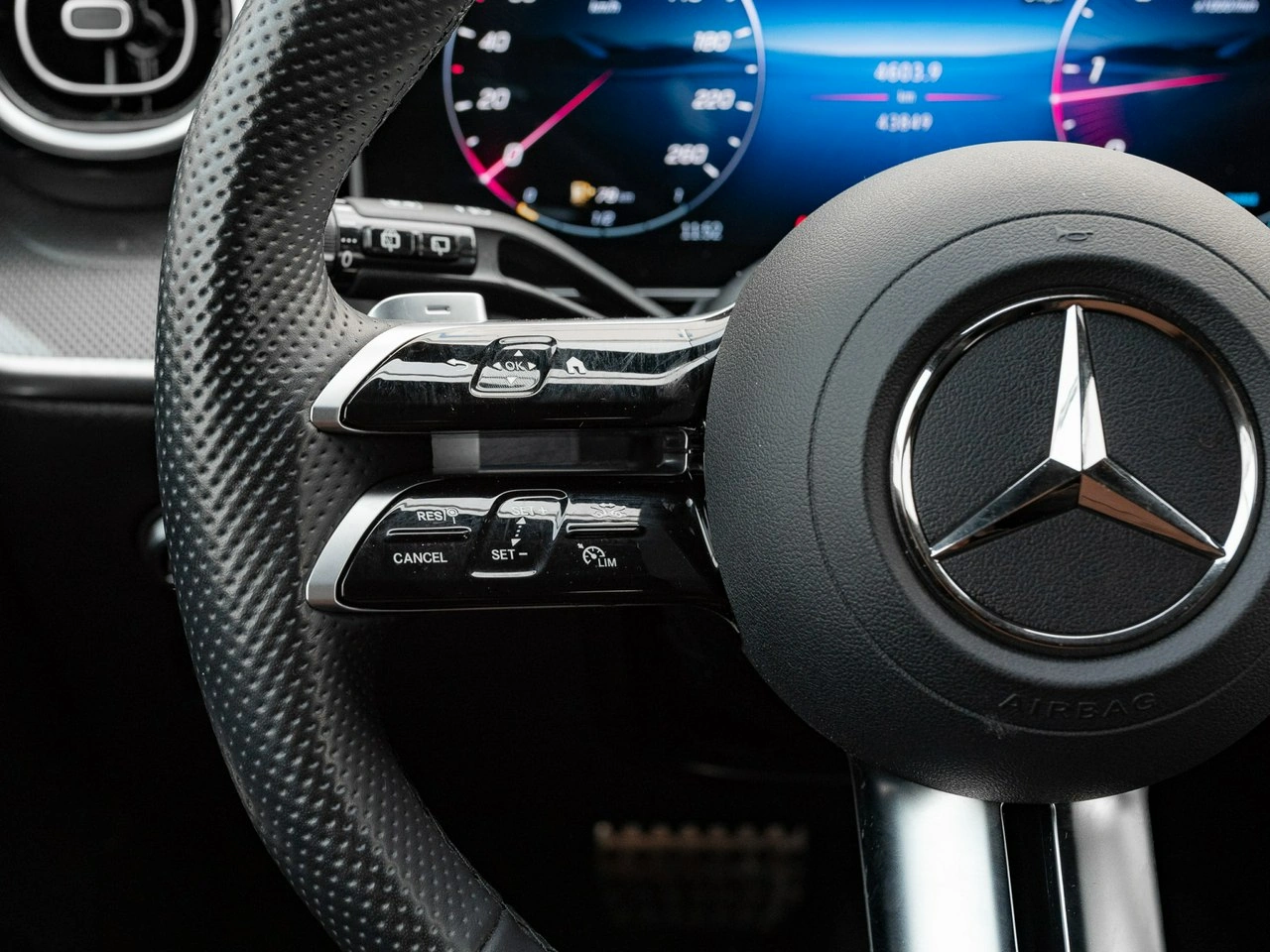 Mercedes GLC 220 - Zdjęcie 14