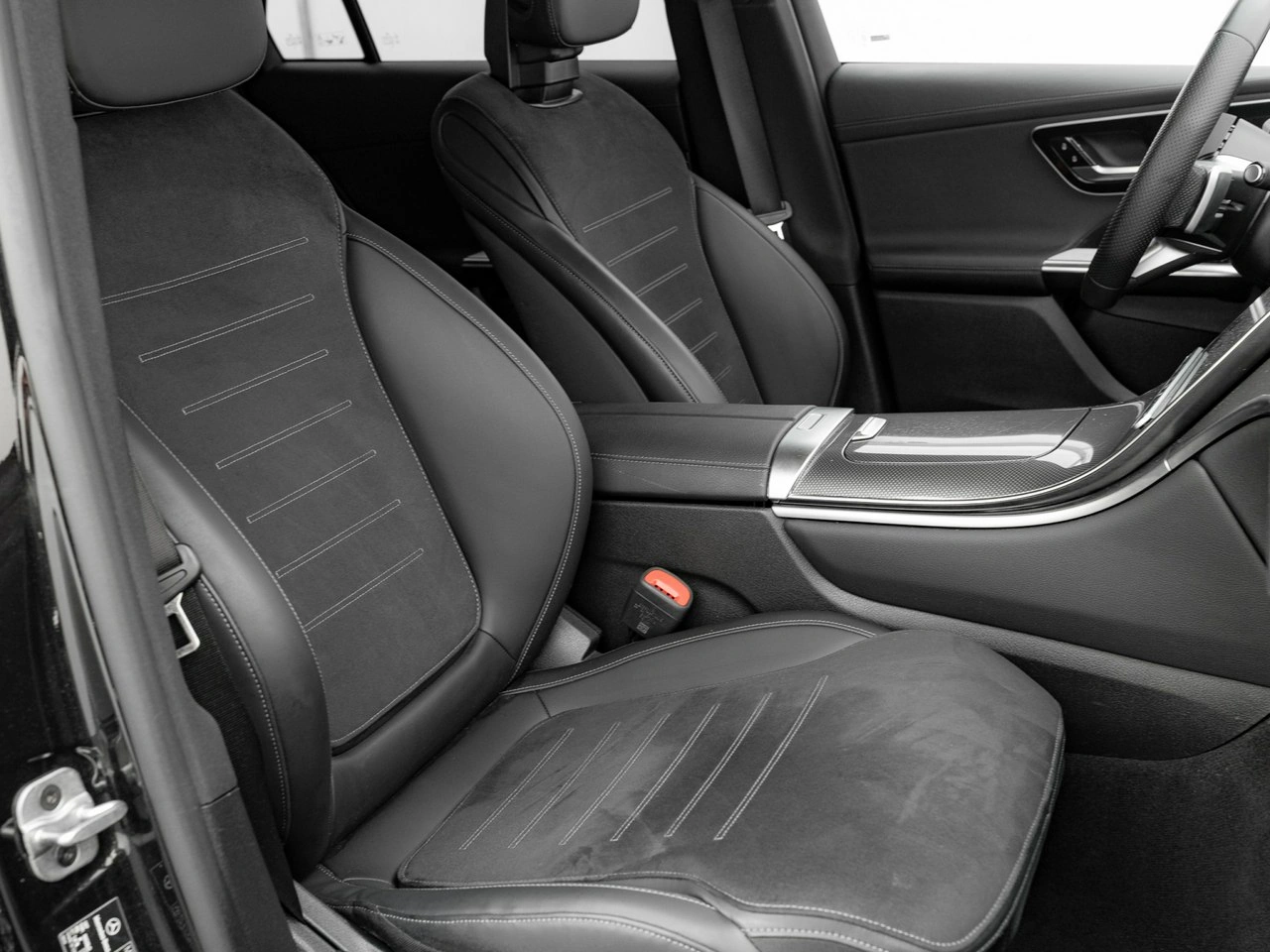 Mercedes GLC 220 - Zdjęcie 28