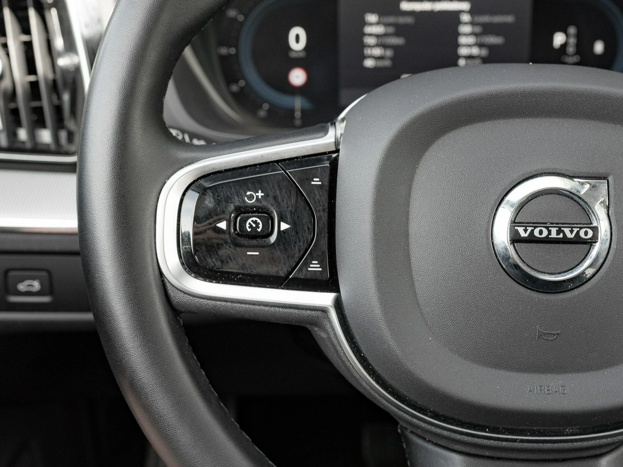 Volvo XC 60 - Zdjęcie 15