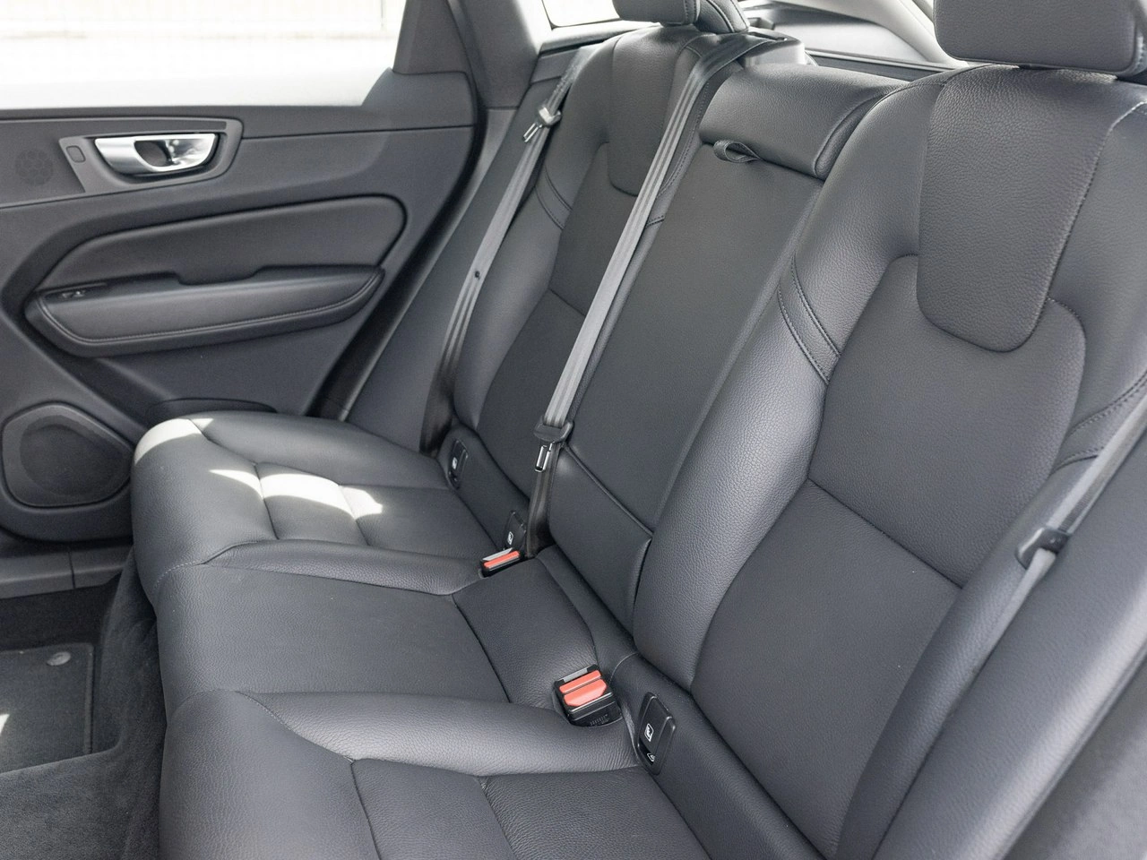 Volvo XC 60 - Zdjęcie 25