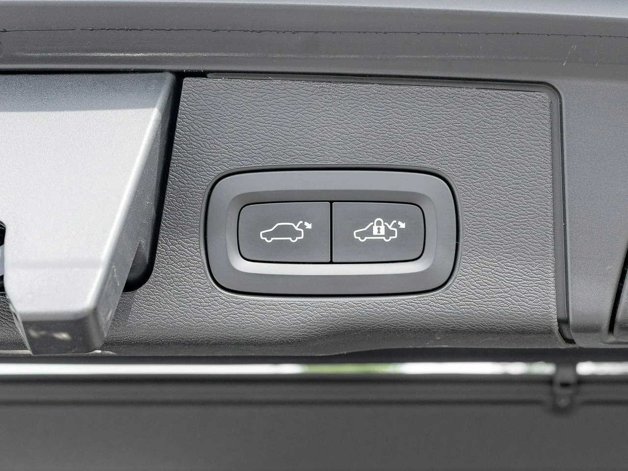 Volvo XC 60 - Zdjęcie 27