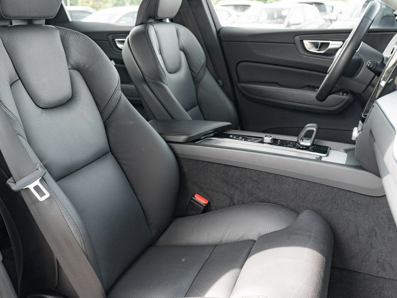 Volvo XC 60 - Zdjęcie 32