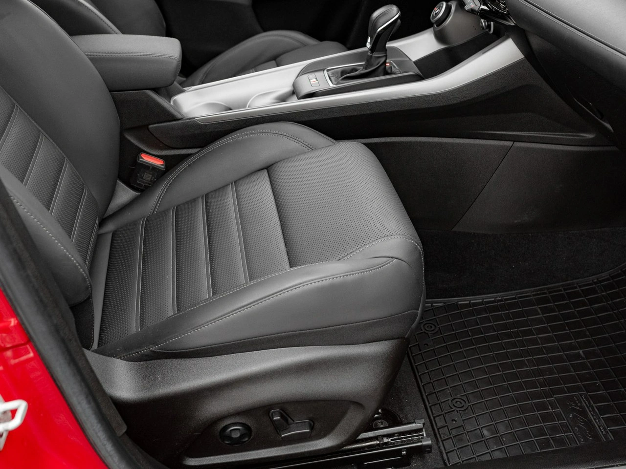 Alfa Romeo Tonale - Zdjęcie 31