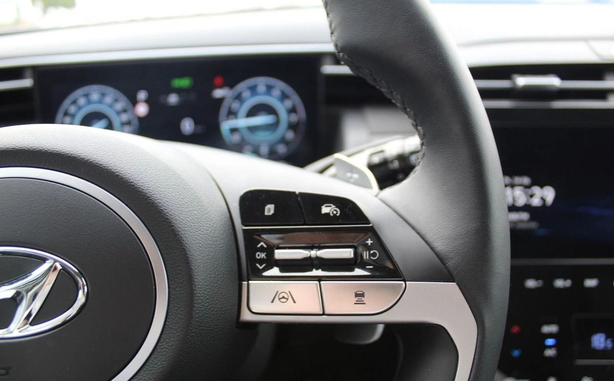 Hyundai Tucson - Zdjęcie 12