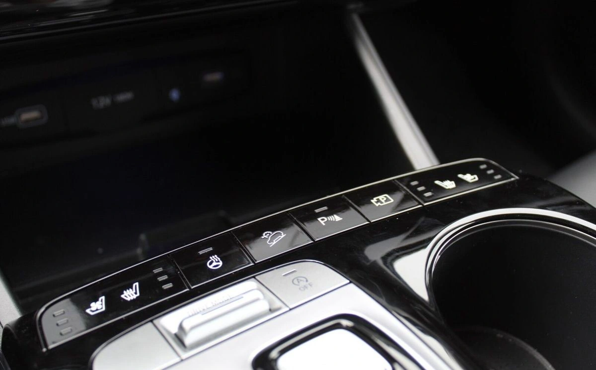 Hyundai Tucson - Zdjęcie 16