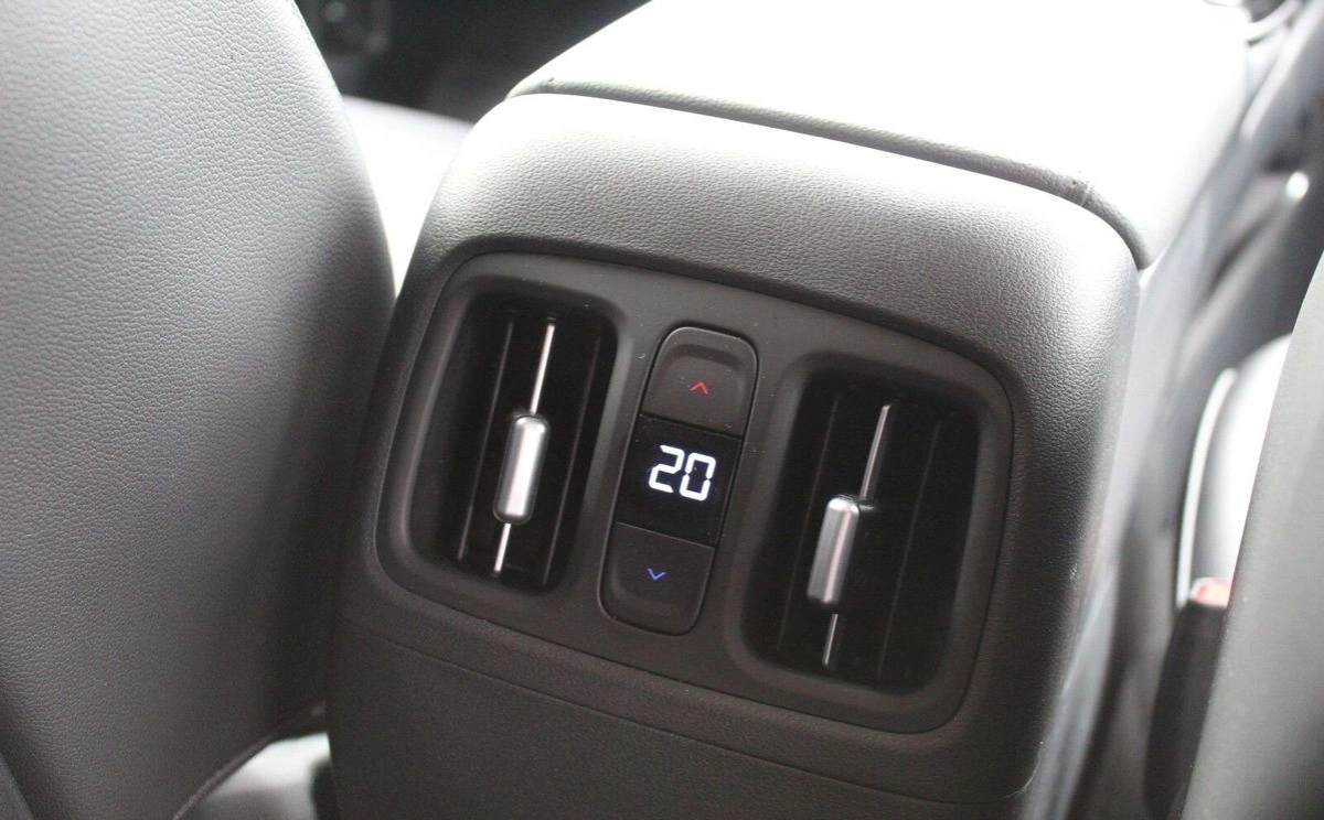 Hyundai Tucson - Zdjęcie 20