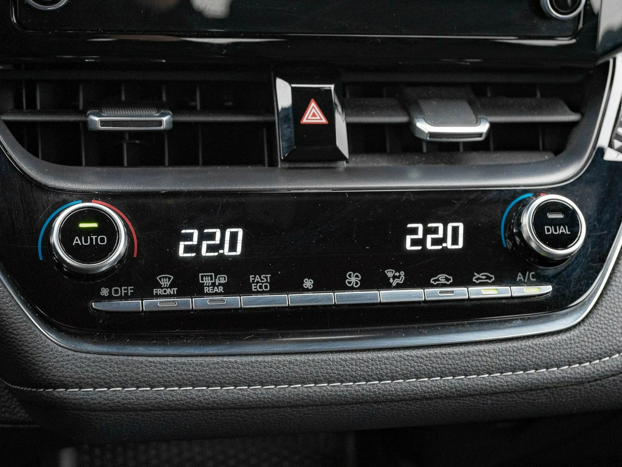 Toyota Corolla - Zdjęcie 16