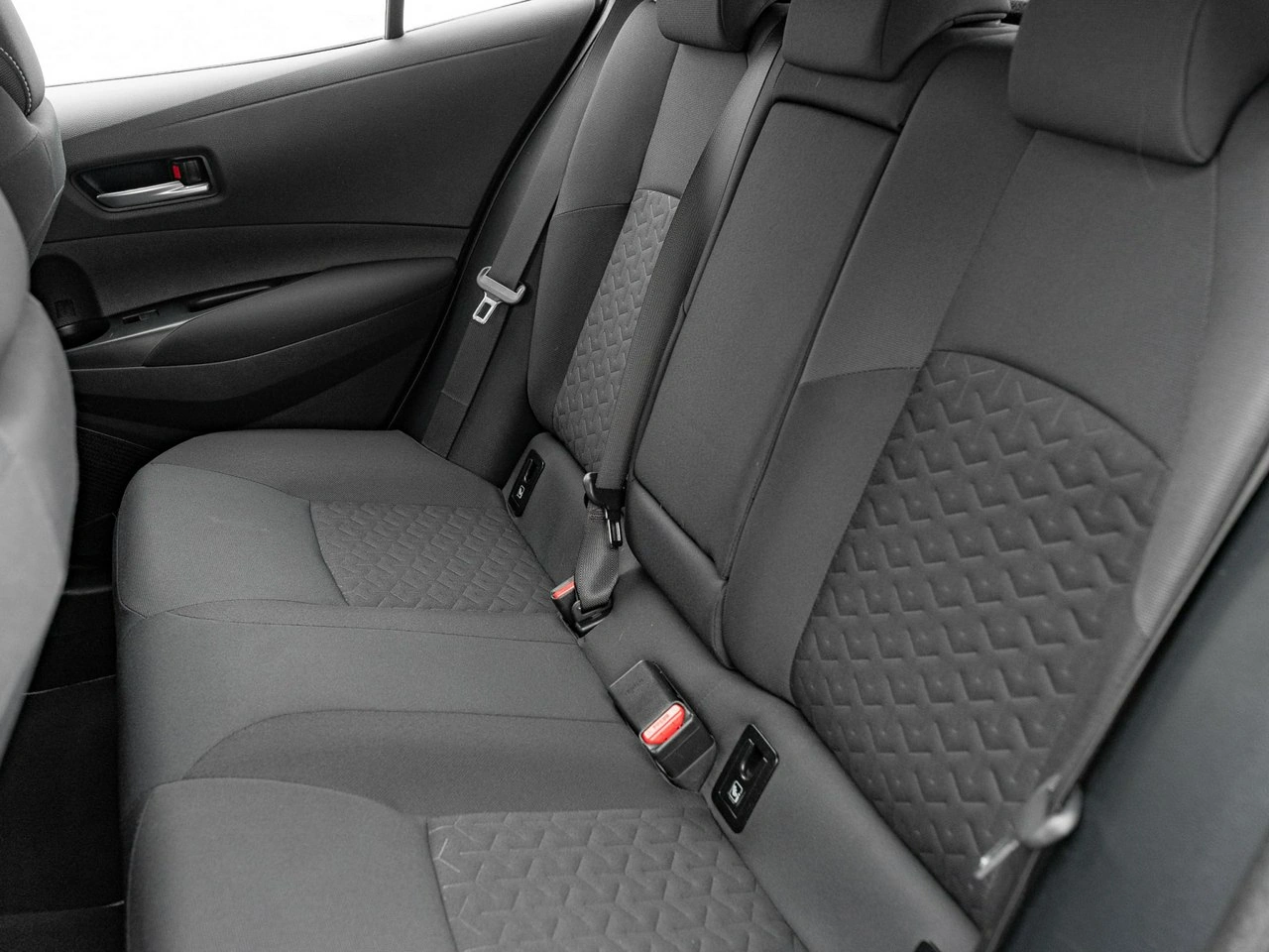 Toyota Corolla - Zdjęcie 24