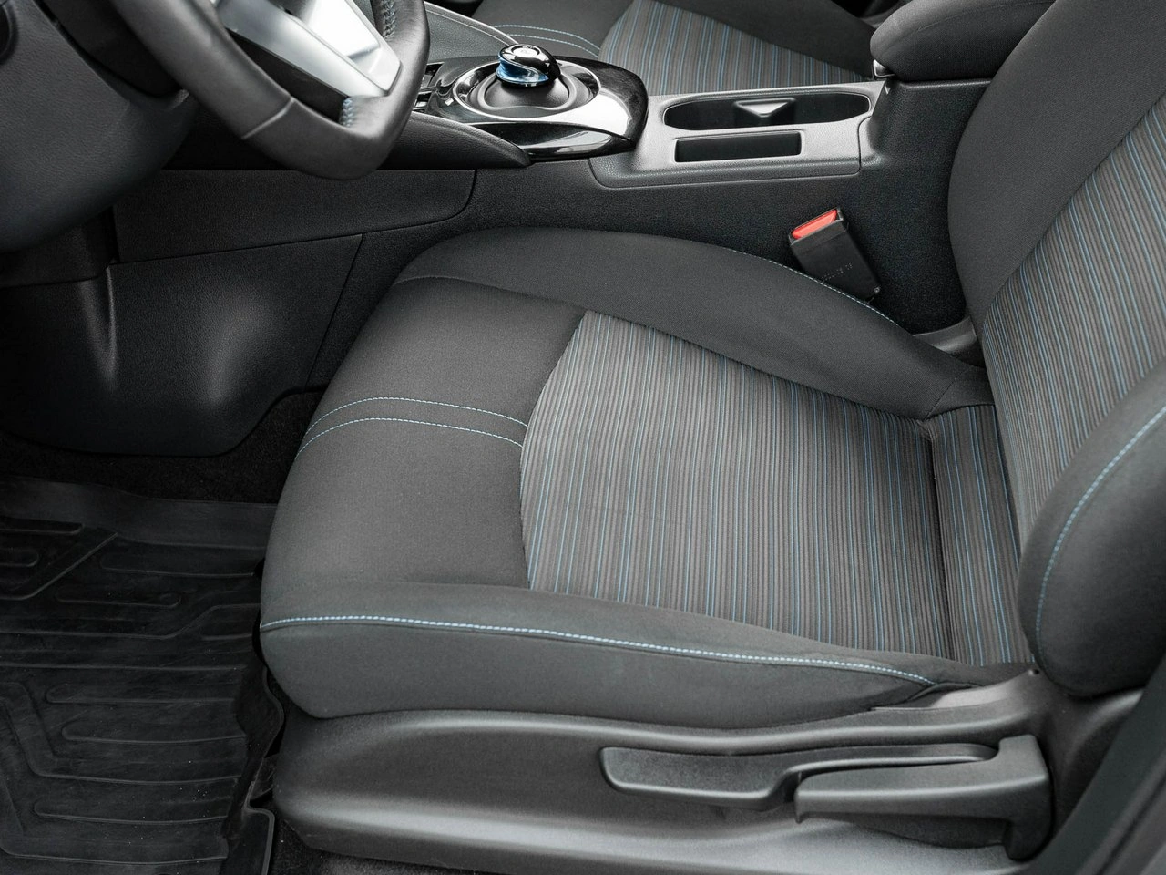 Nissan Leaf - Zdjęcie 12