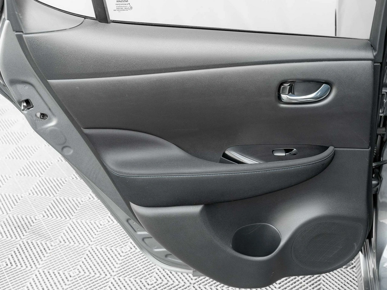 Nissan Leaf - Zdjęcie 27