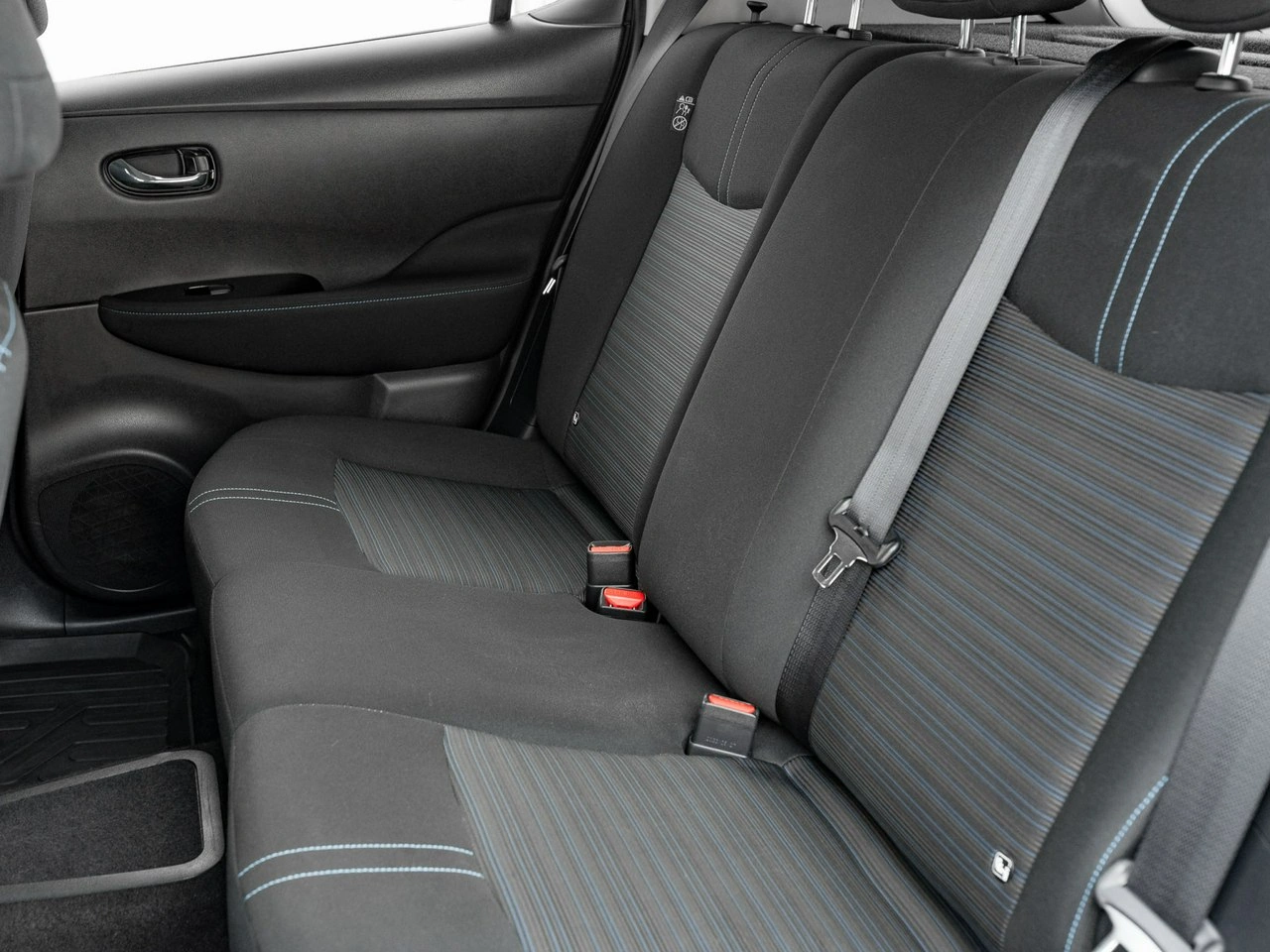 Nissan Leaf - Zdjęcie 30