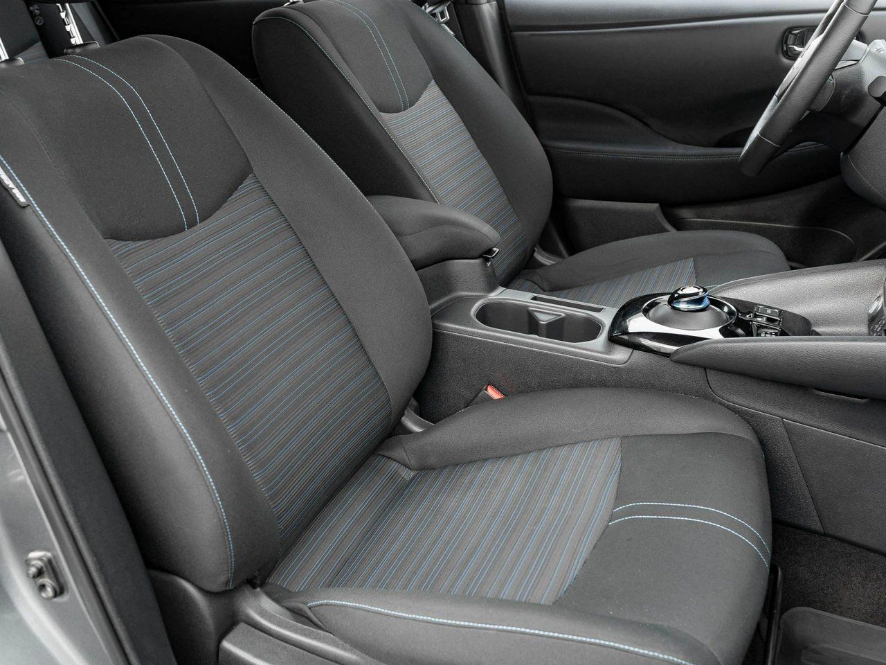 Nissan Leaf - Zdjęcie 33