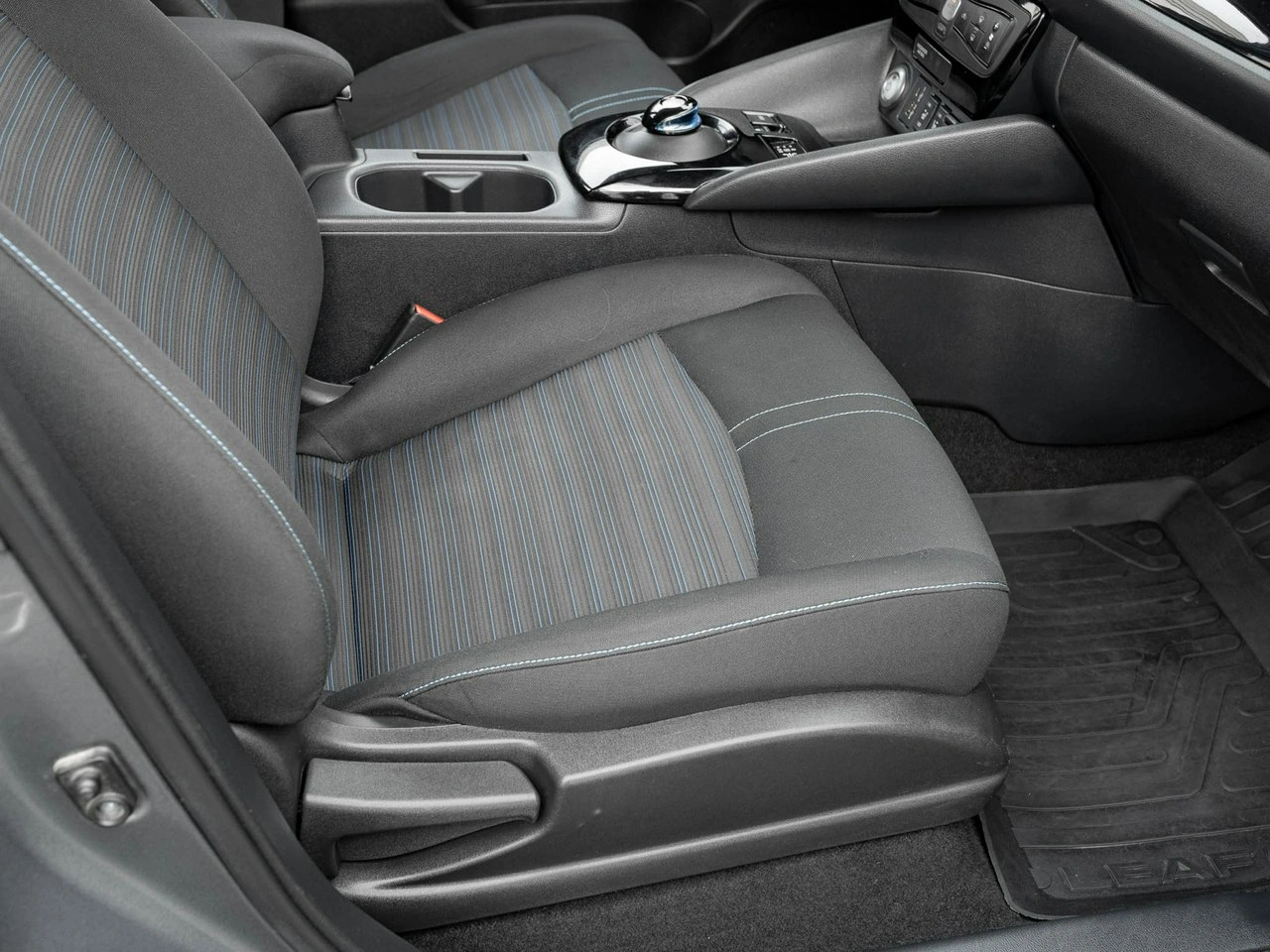 Nissan Leaf - Zdjęcie 34