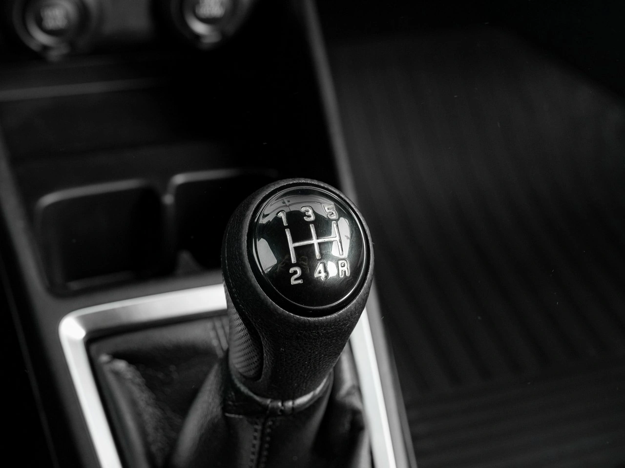 Suzuki Swift - Zdjęcie 14