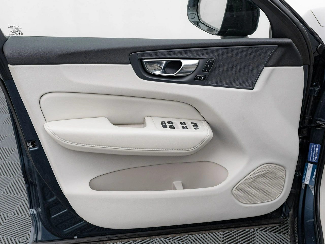 Volvo XC 60 - Zdjęcie 9