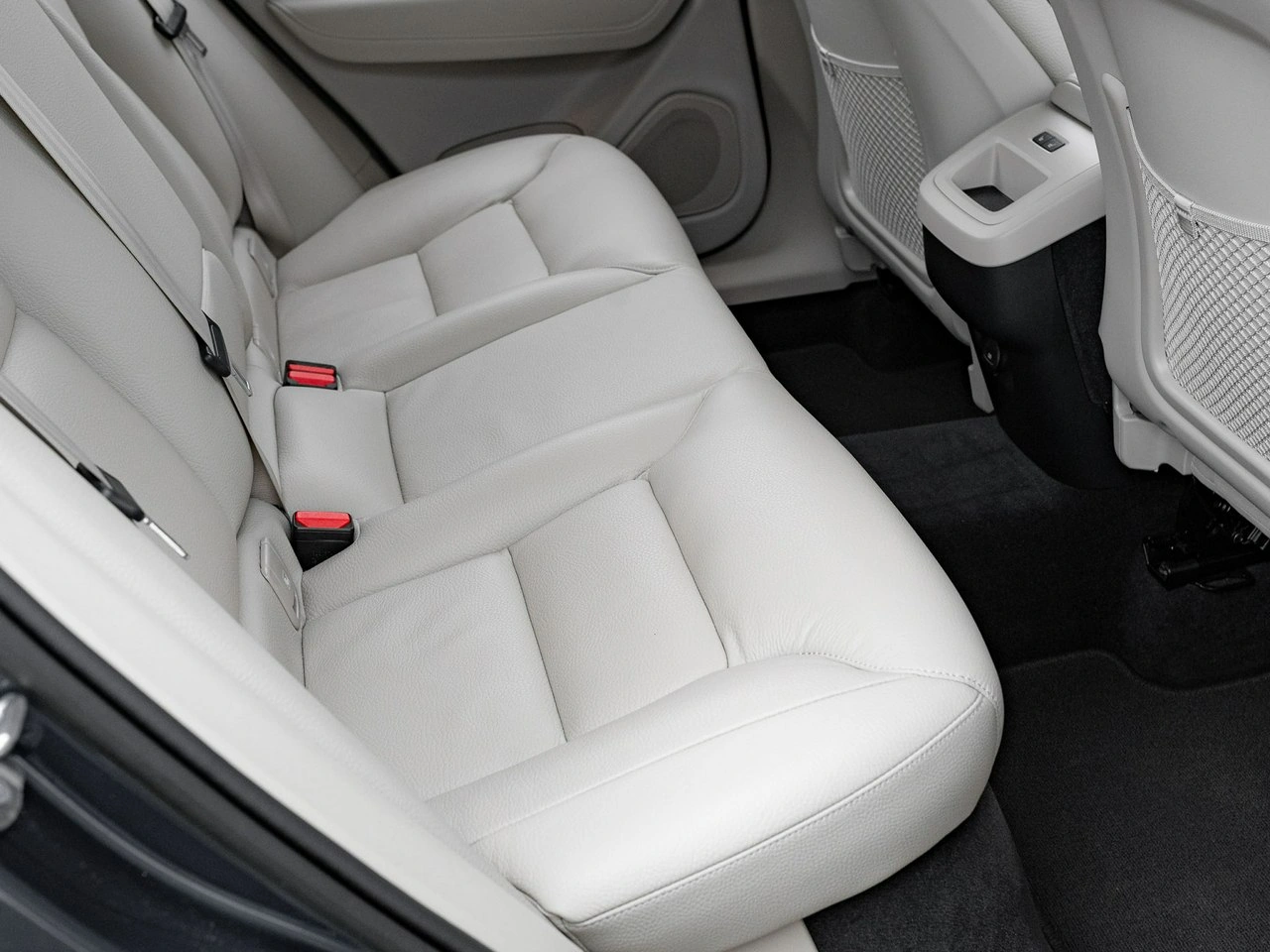 Volvo XC 60 - Zdjęcie 24