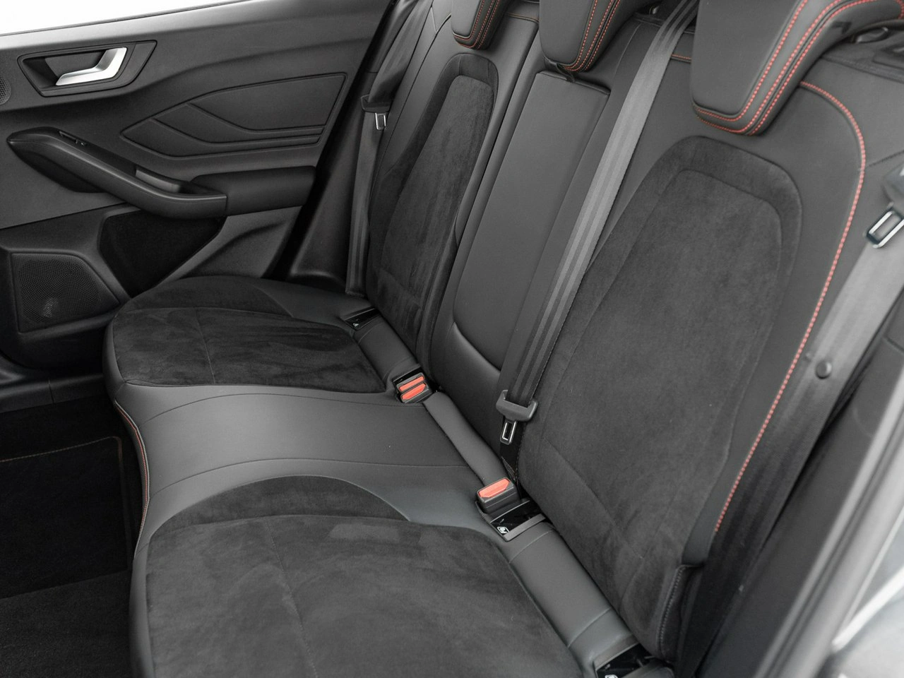 Ford Focus - Zdjęcie 28